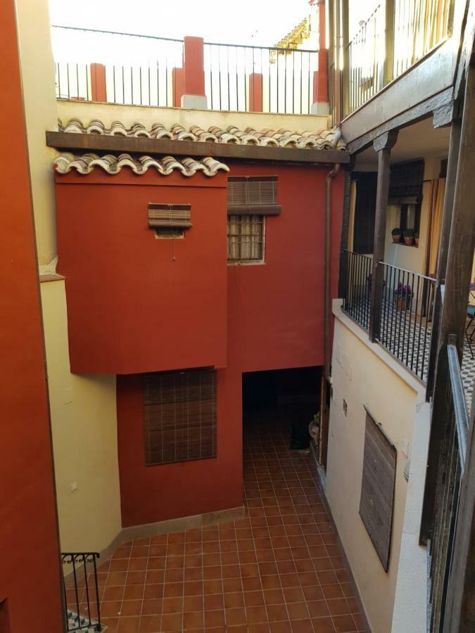 Apartamentos Suenos De Toledo Eksteriør billede